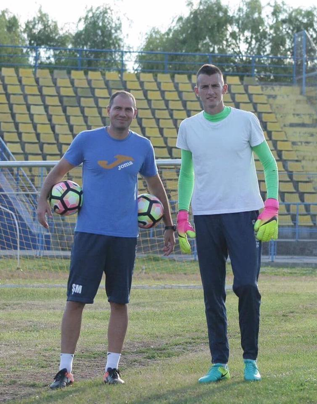 FB4AA4D731E54AFAAD1DE7578FE24478