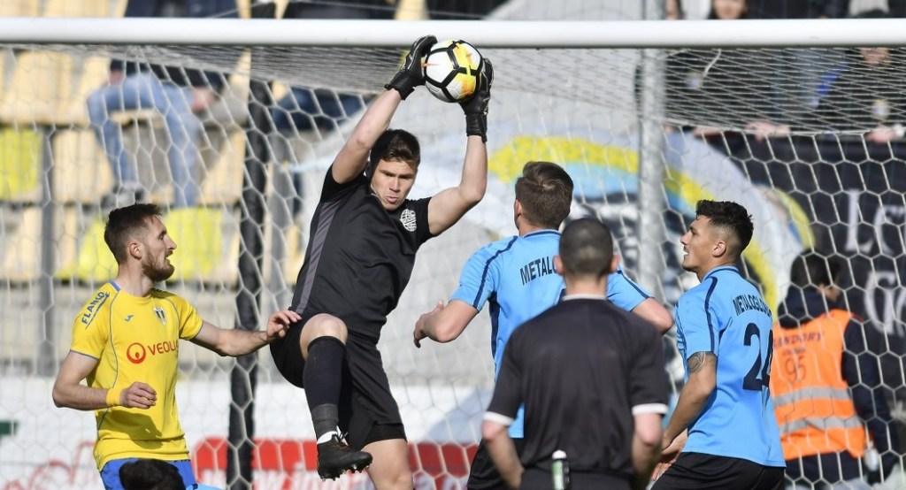 „Pensionarul” a închis&nbsp;poarta